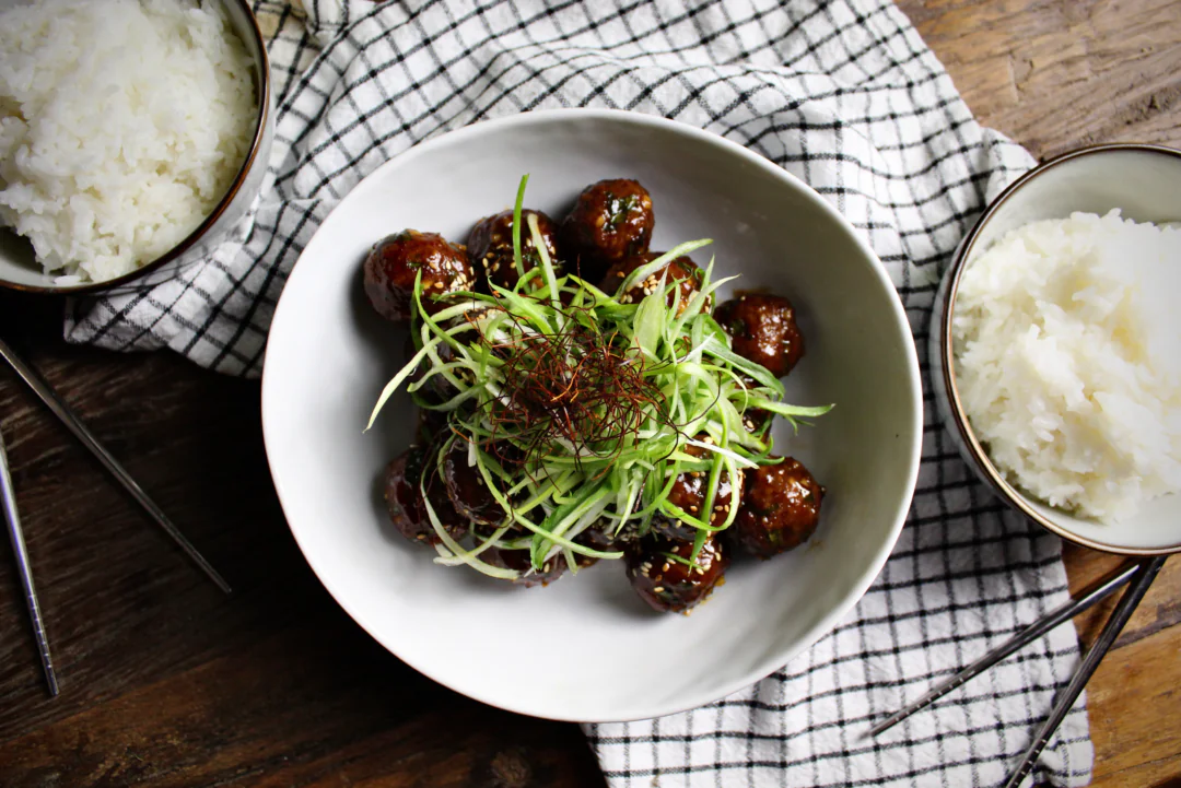 Mongolian Beef Meatballs - savory, delicious, and perfect for meal prep or a quick weeknight meal! Serve with white rice and a steamed veggie of your choice. Yum!